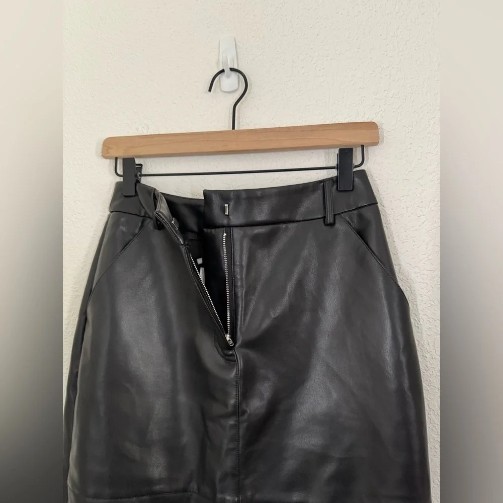 Nasty Gal Faux Leather Bonded Tailored Mid Rise Maxi Skirt in Black Size 2 NEW